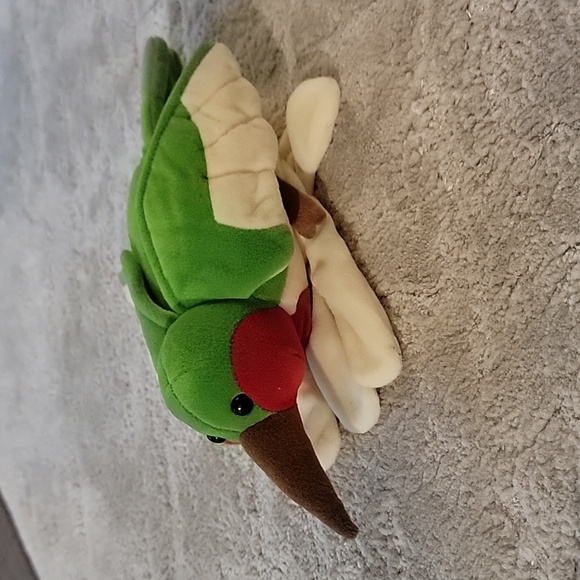 (J2) Hummingbird Plush Creations hand puppet - Picture 2 of 7